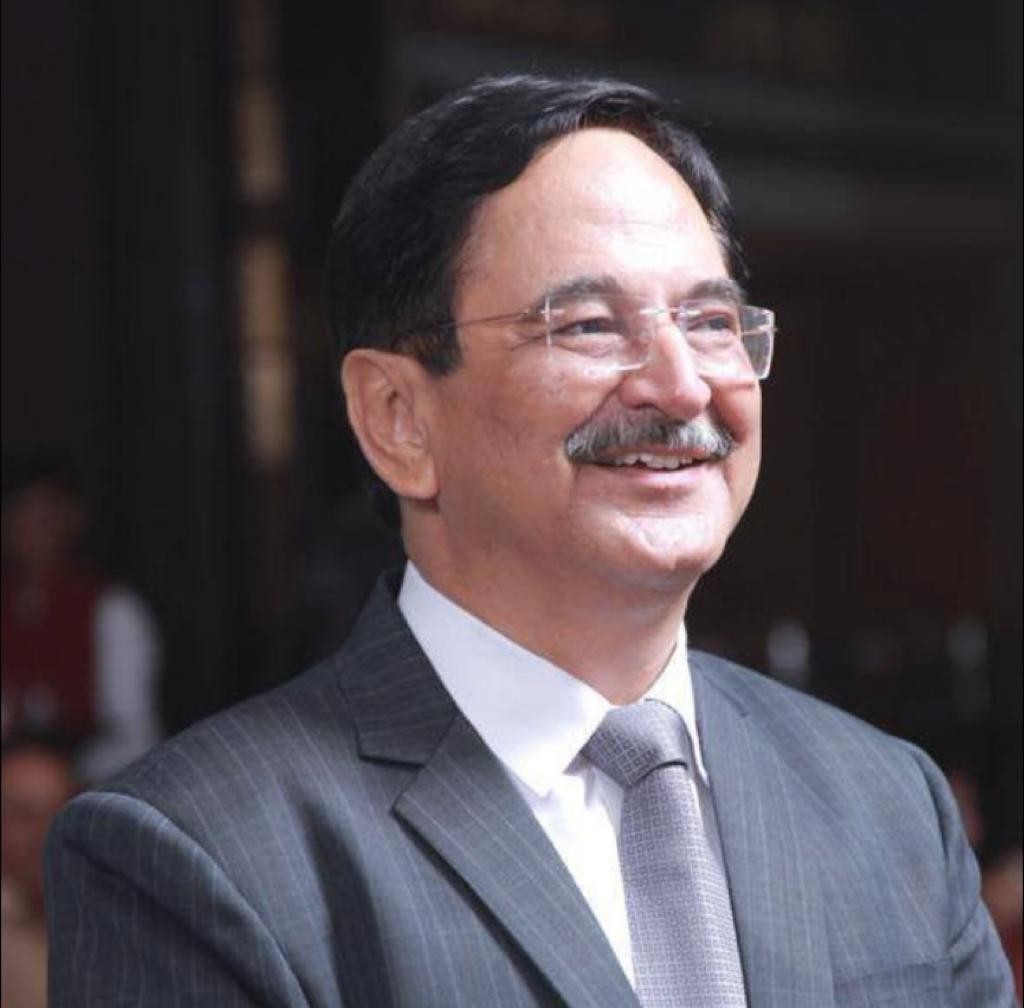 Dr. Prakash Keshwani